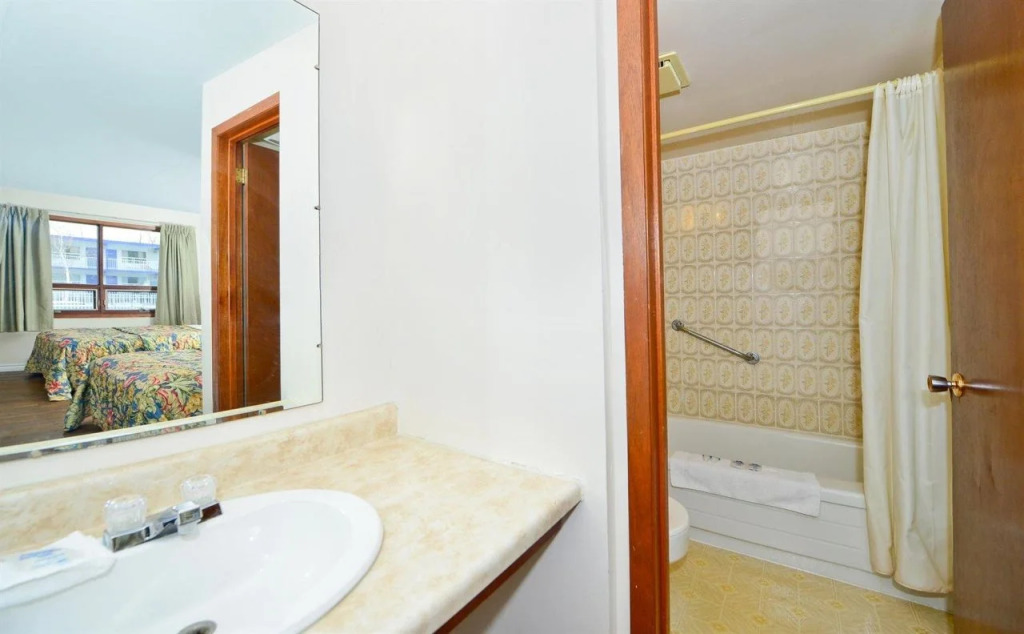 Canadas Best Value Inn-Niagara Falls