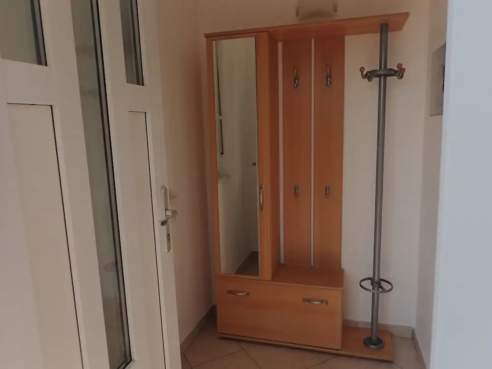 Asja-on Quiet Location and With Beautiful Garden