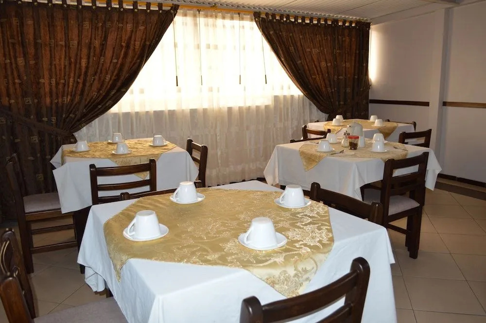 Hotel Plaza Victoria