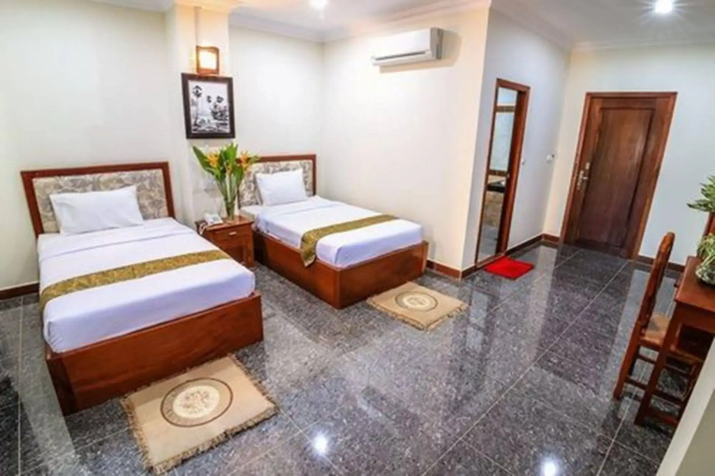 Tan Tower Hotel