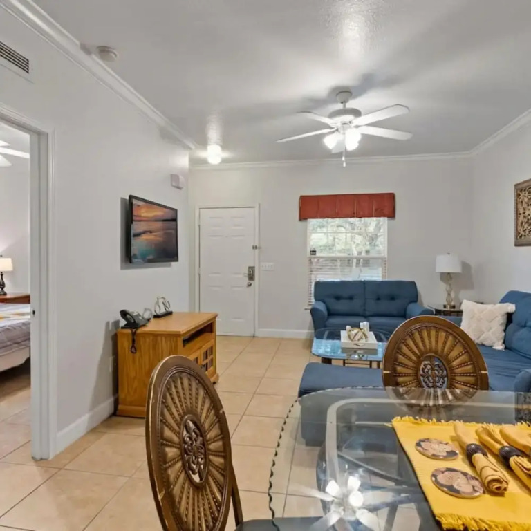 Cozy 3BDR house near Disney