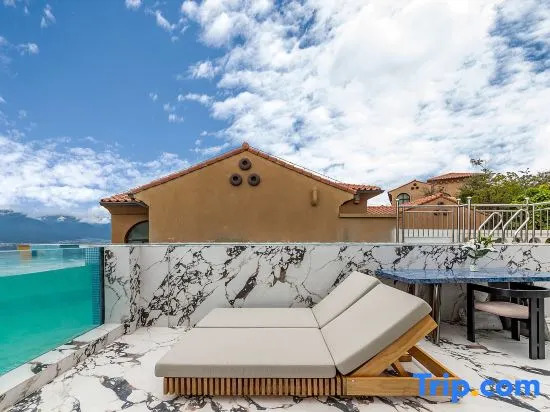 Dali Hua Xiao Yue Xi Cliff Pool Sea View Hotel (Erhai Branch)