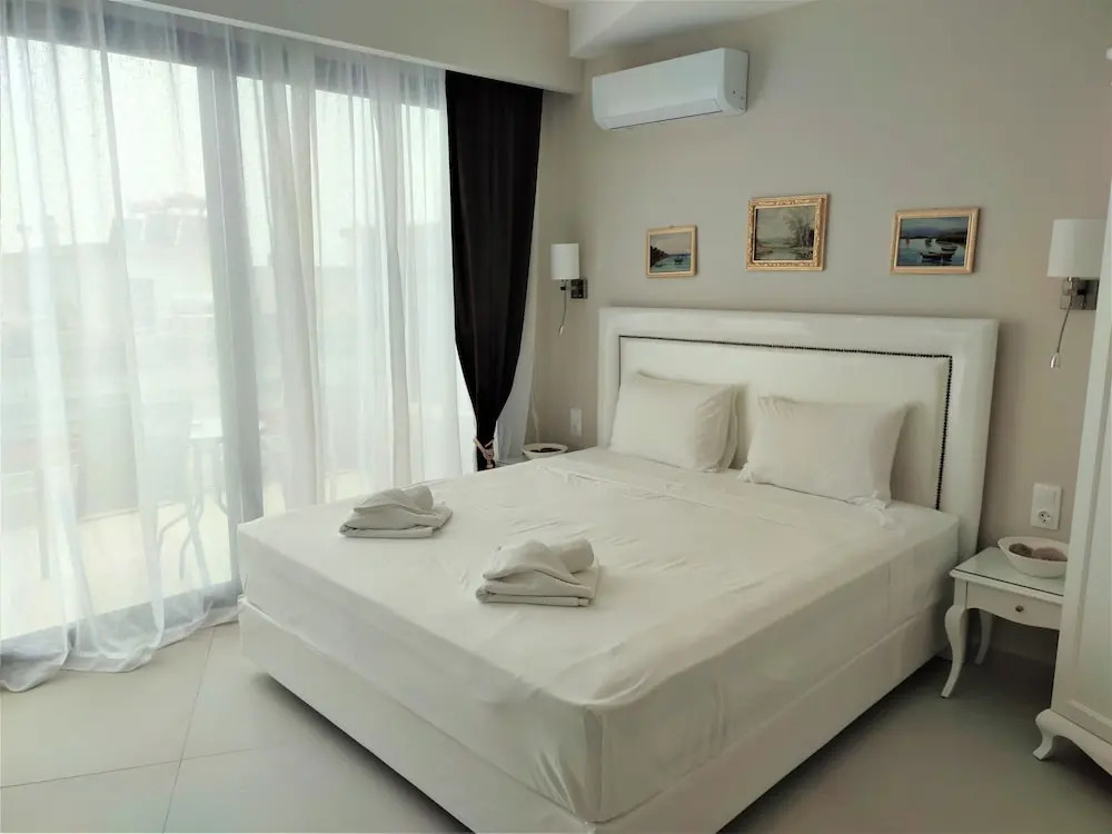 Light Blue Hotel