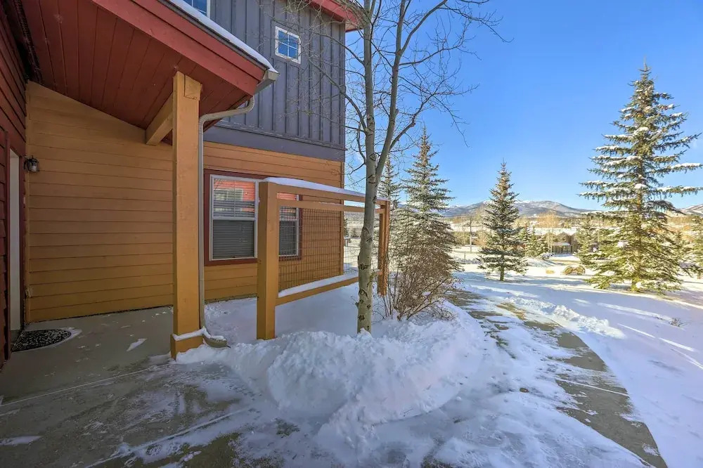 Fraser Condo: 5 Miles to Winter Park Resort!