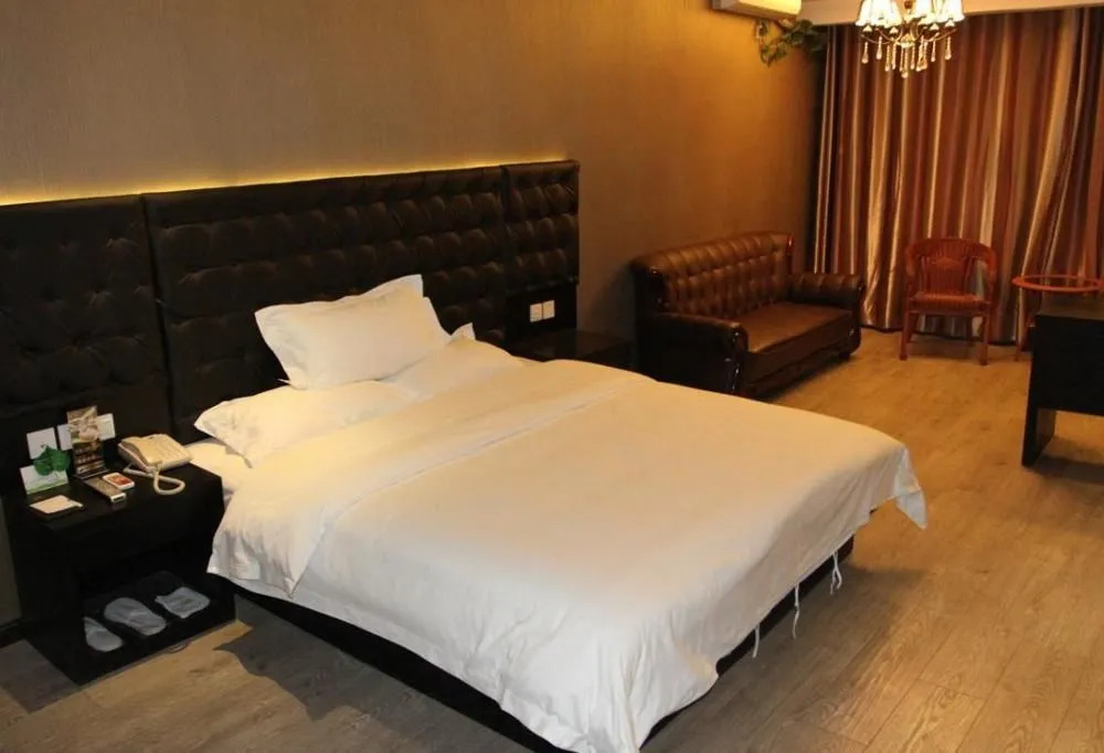 Shangqiu FX Hotel