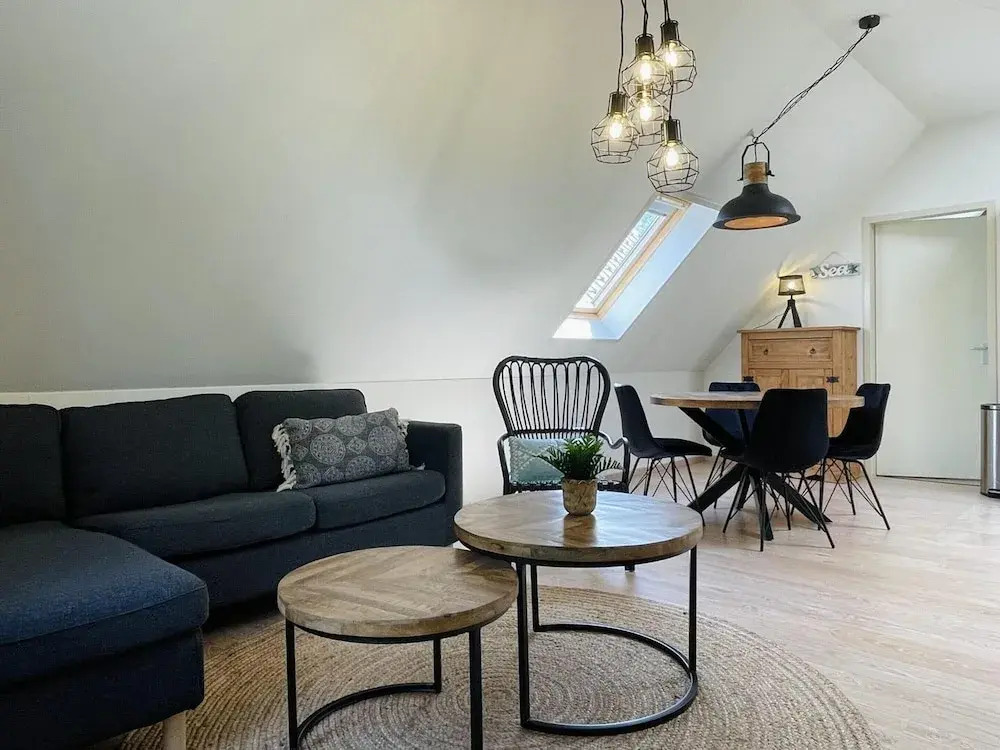 3-person Apartment Near Forest