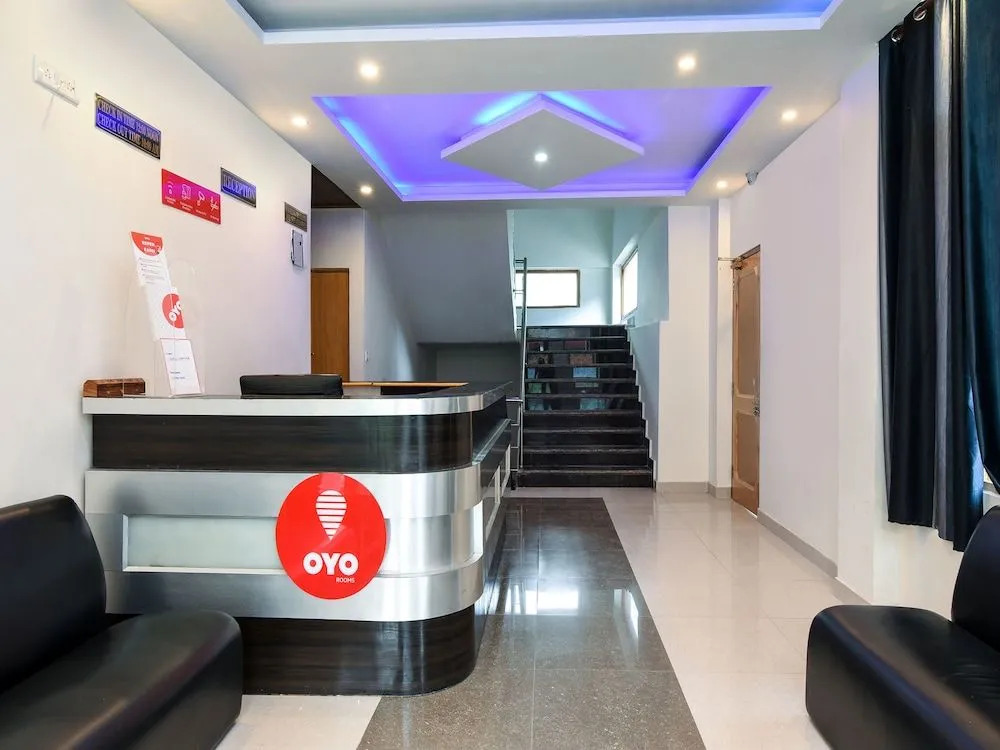 OYO 15699 Hotel Conifer
