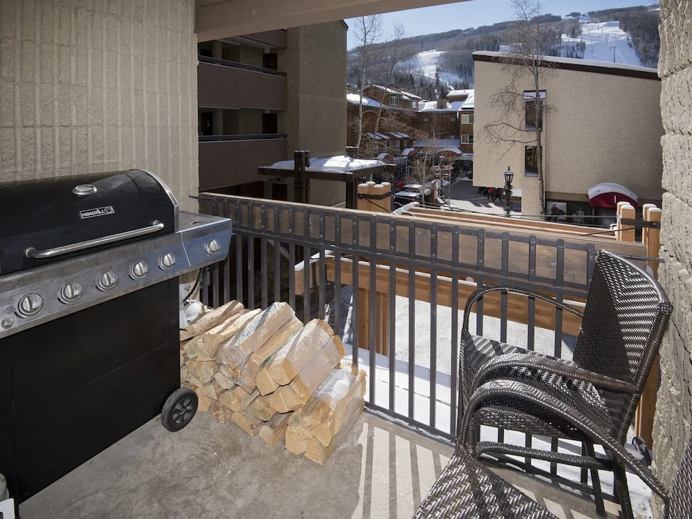 Vail 21 Condo 301