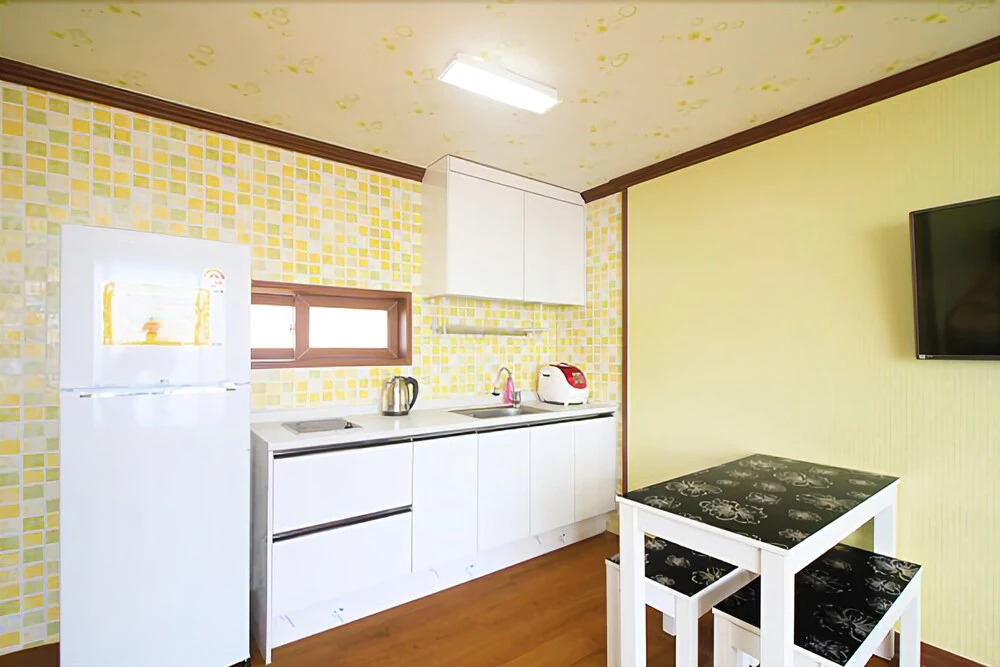 Geoje Dawn Sea Pension