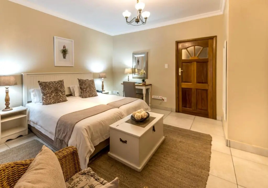 Oak Tree Lodge