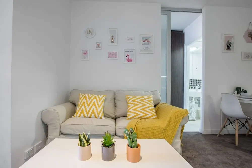 New Renovated & Cozy Apt Closes To Southern Cross