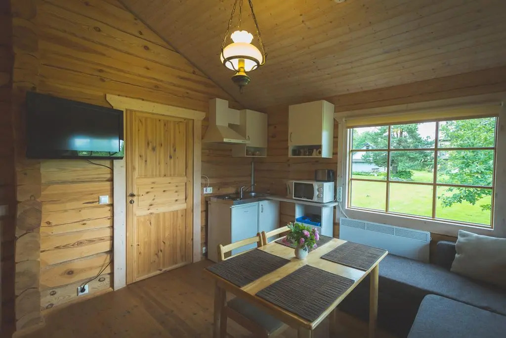 Arina Cottages