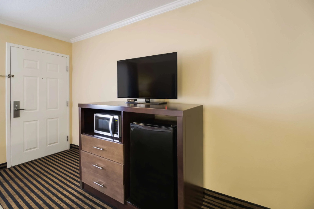 Best Western - McKenzie