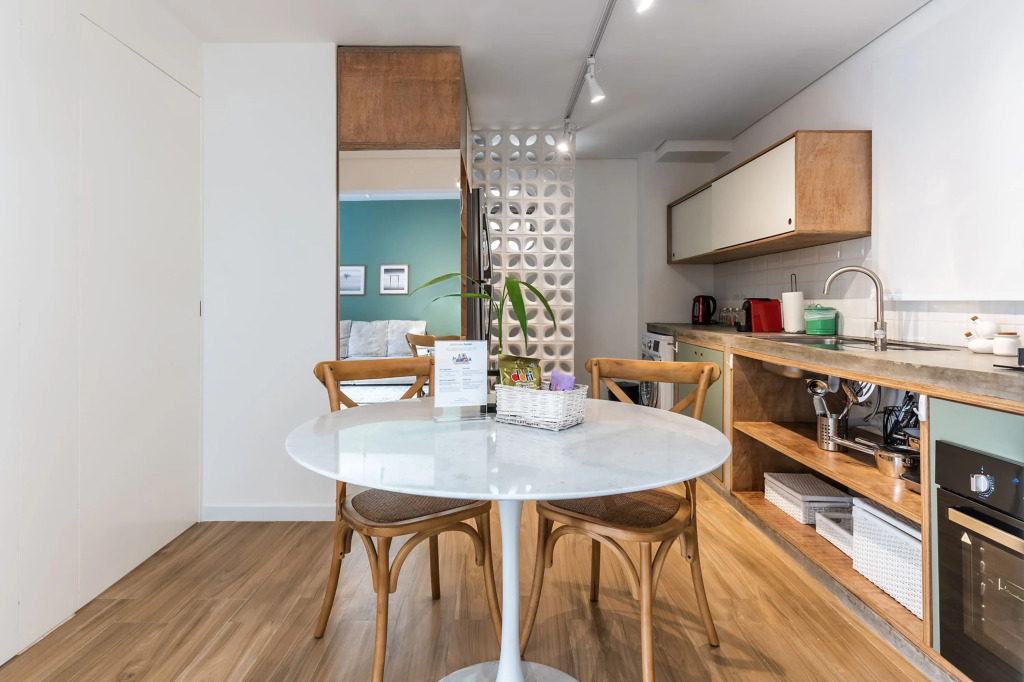 Apartamento com vaga e ótima localização | Itaim Bibi
