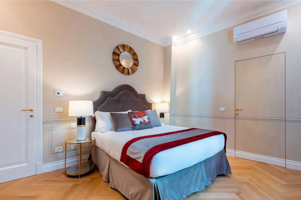 Fantastic 3 BD Apartment Near Santa Maria Novella Via Della Spada