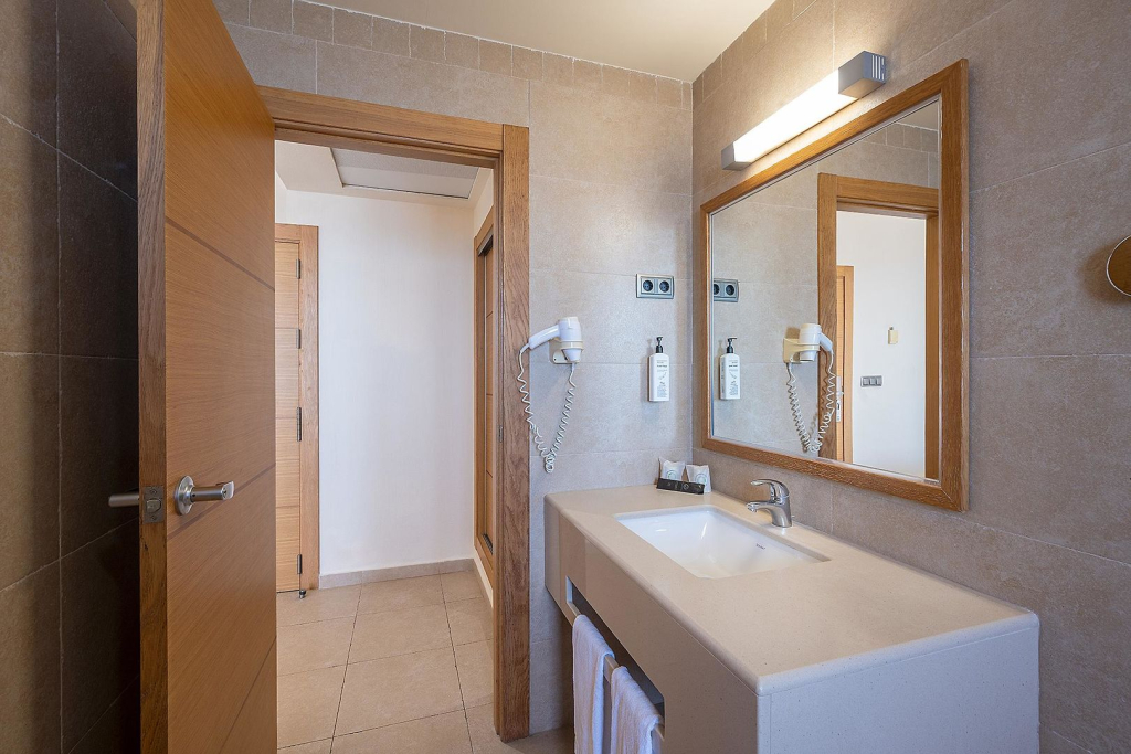 Poseidon La Manga Hotel & Spa