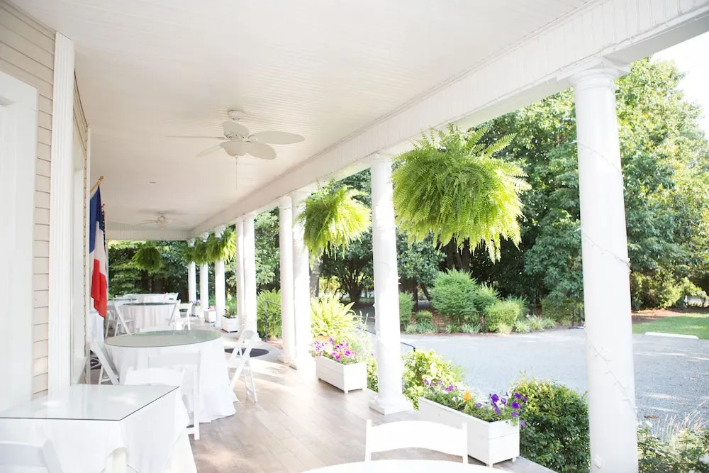 Burke Manor Inn & Pavilion