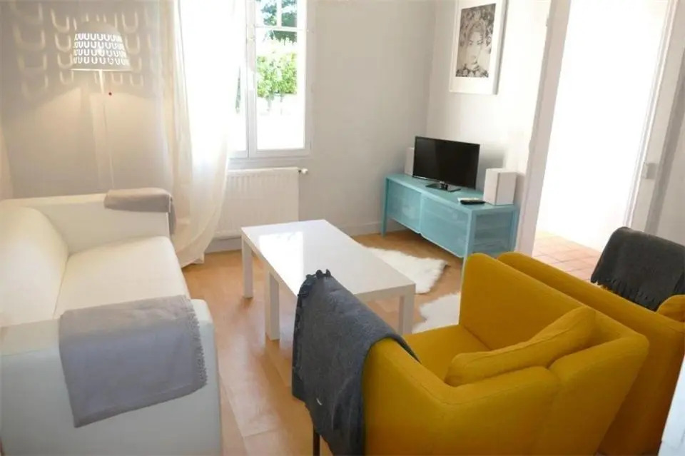 Appartement À 20m de la Plage de Tourony À Tregastel - Ref 408