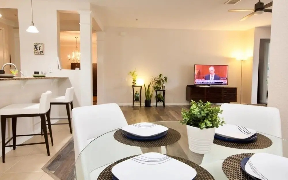 Vista Cay 2 Bed Condo Near Convention Center 2 Bedroom Condo by Redawning