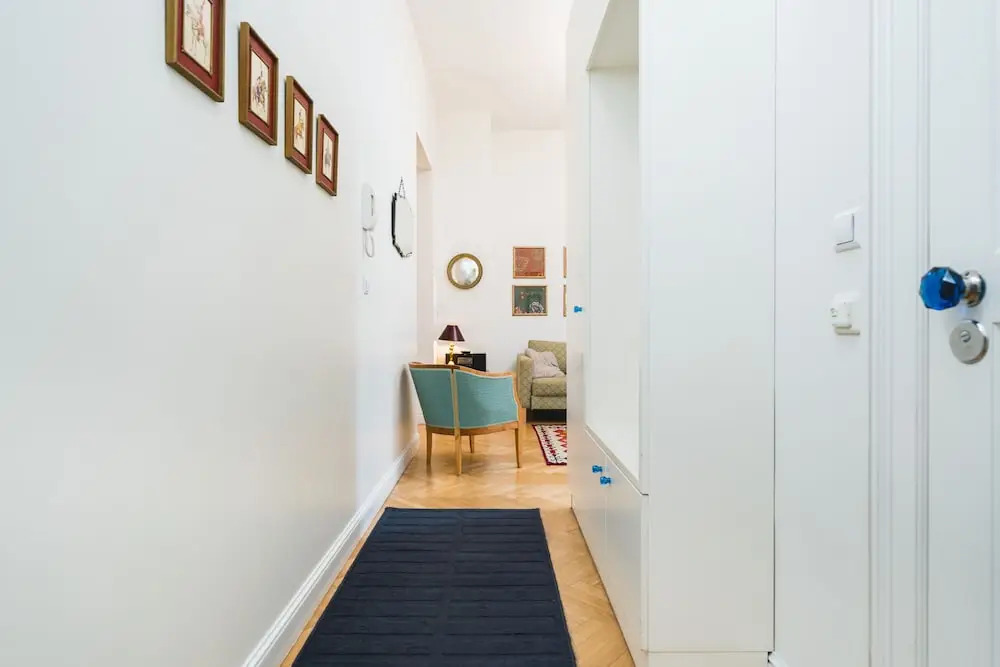 Vintage Vibe - Classic Old Town Suites
