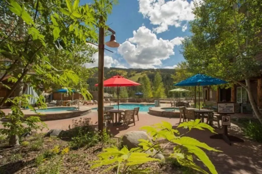 1 Bedroom Plus Murphy Mountain Condo In River Run Village With Hot Tub Access And Walking Distance To Ski