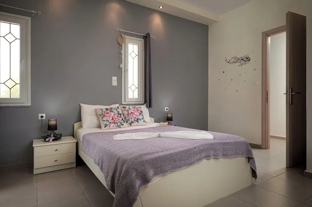 Milos Apartment