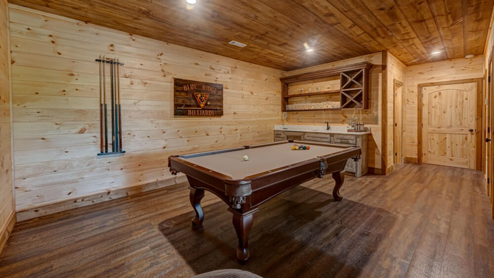 Sasquatch Chalet by Escape to Blue Ridge