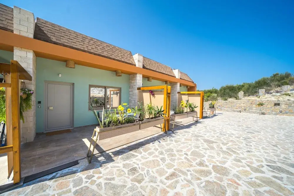 Oleas Suites 3 Earth