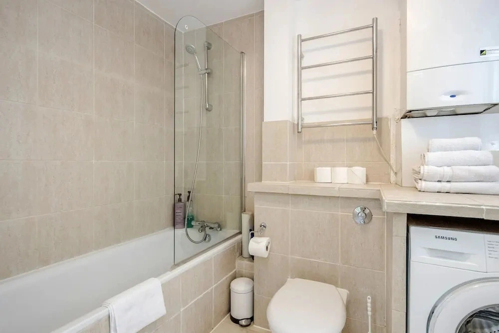 Hyde Park 2 Bed Apt