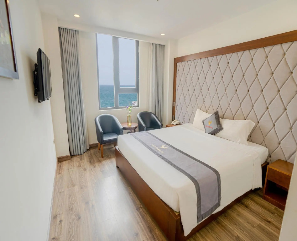 Royal Charm Hotel