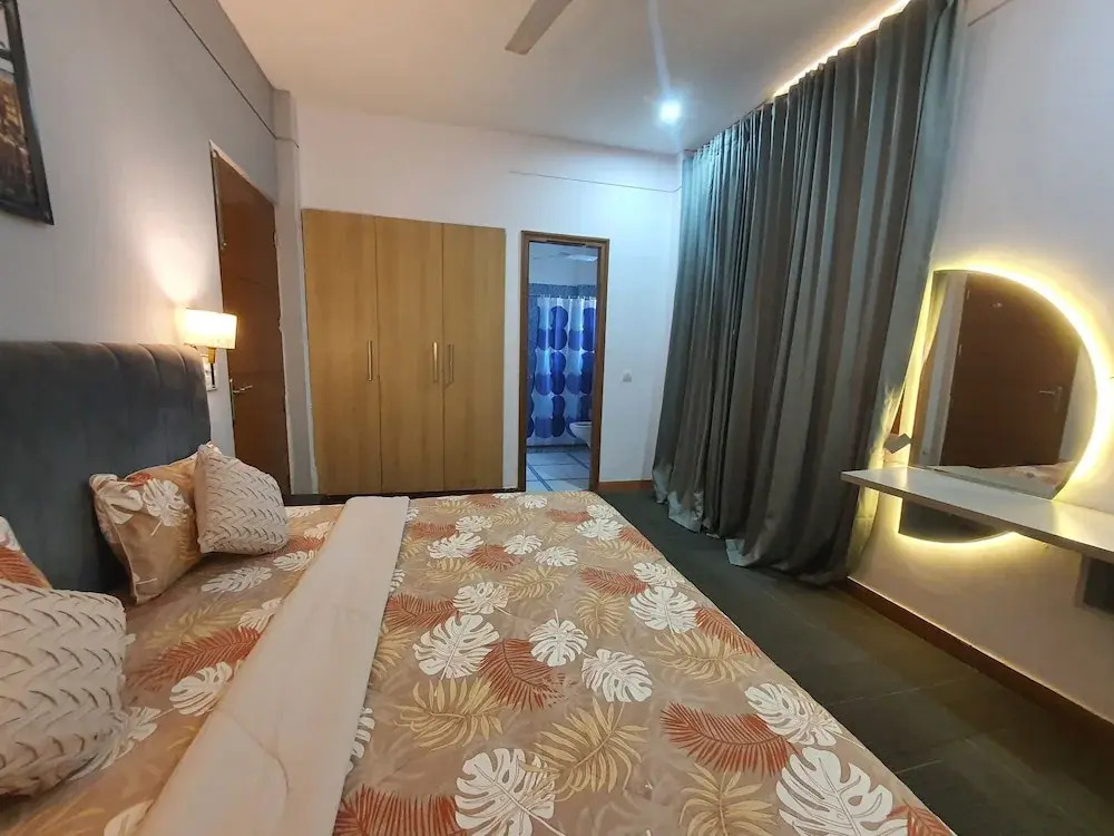 Mallenzo suites
