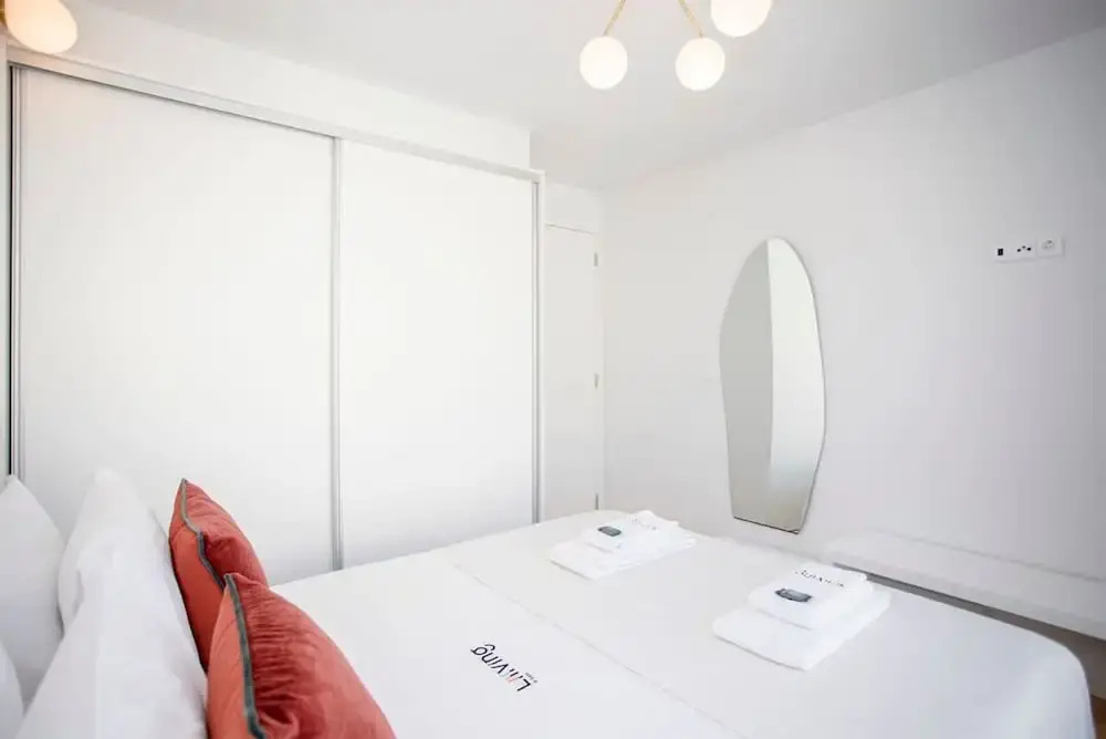 Liiiving in Porto-modern Glam Rooftop Apartment