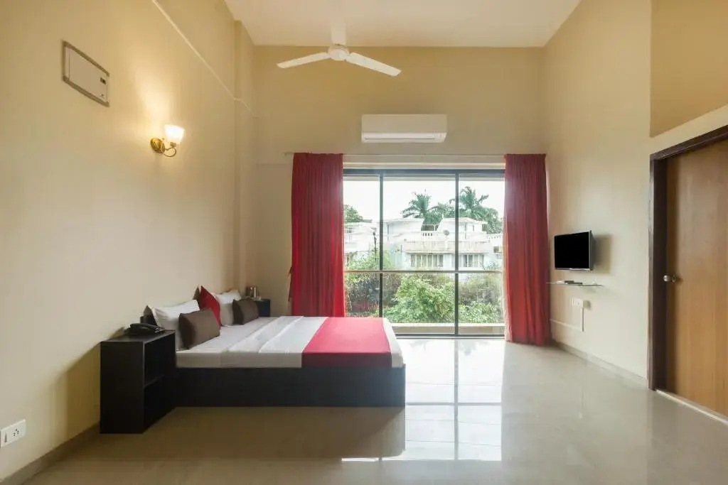 Center 1 Suites