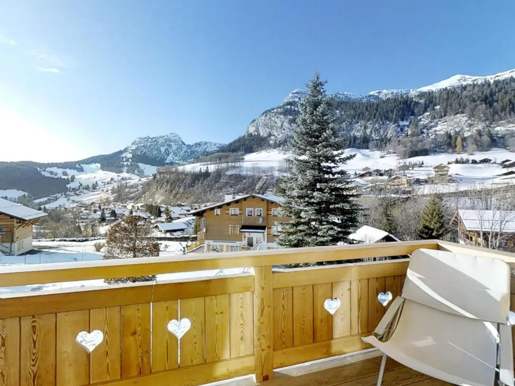 Chalet spacieux pour 11 pers., proche pistes de ski, jardin, BBQ, équipements enfants - Le Grand-Bornand - FR-1-467-58