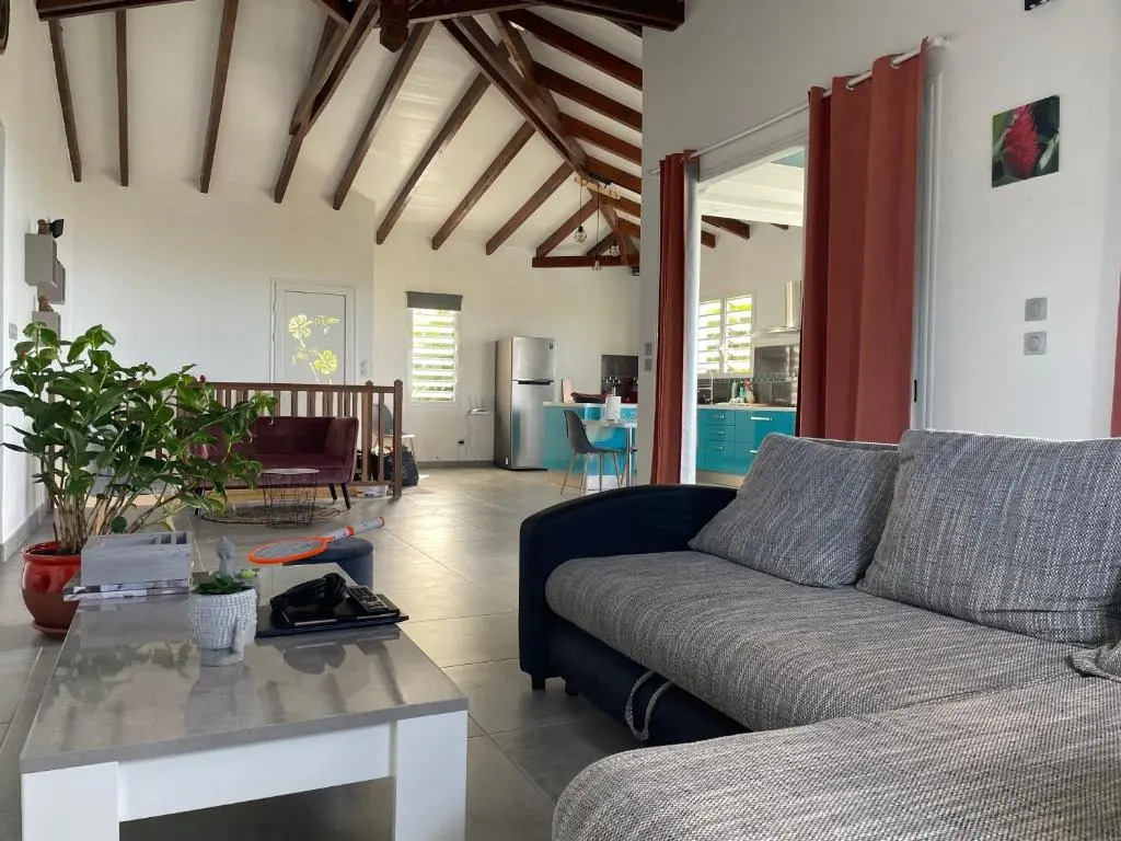 LES VILLAS PAMEYAQUE 2 F2 avec piscine et vue mer