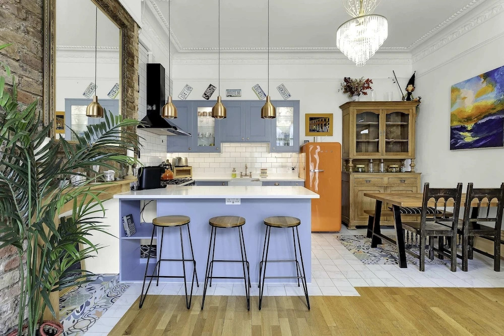 Beautiful Abode Near Camden Road