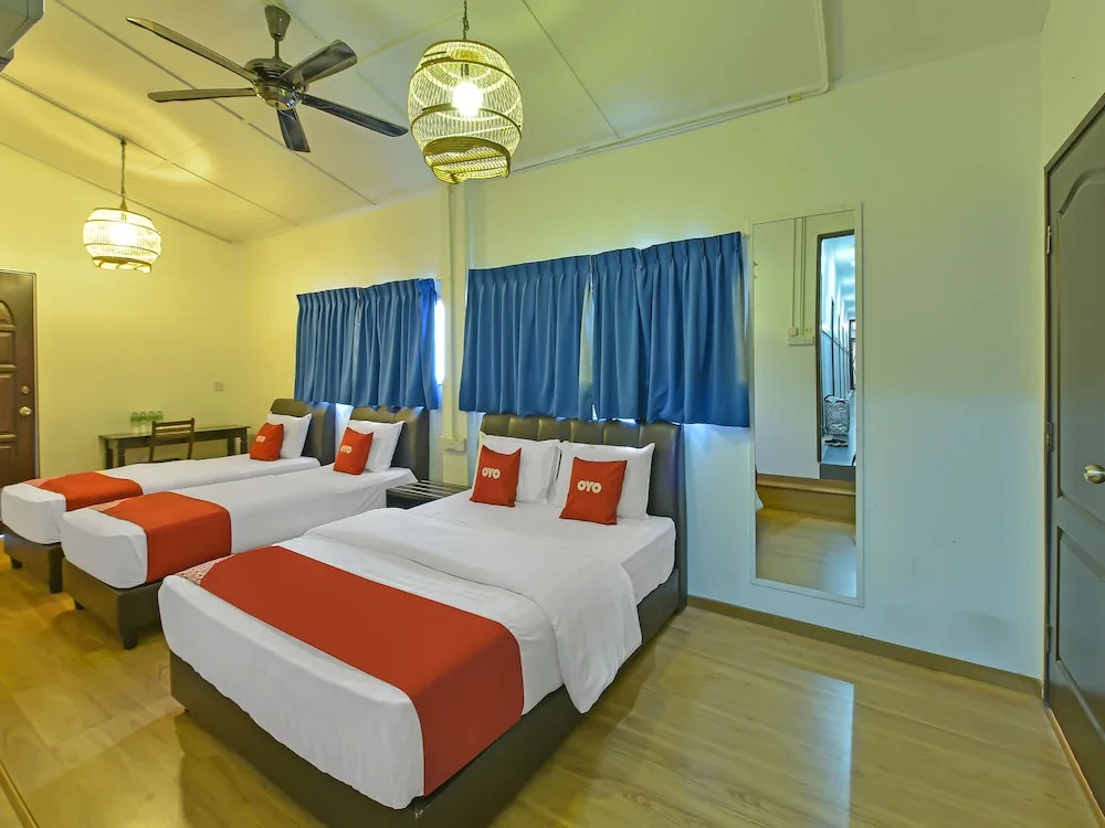OYO 90763 Chalet Teratak Tuan Muda