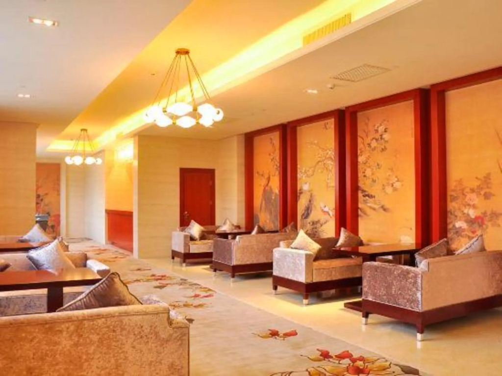 Dachang International Hotel (Taiyuan South Station Nanzhonghuan Street)