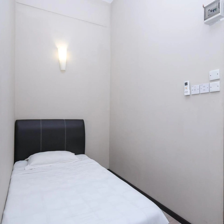 Hotel O Lm Residence