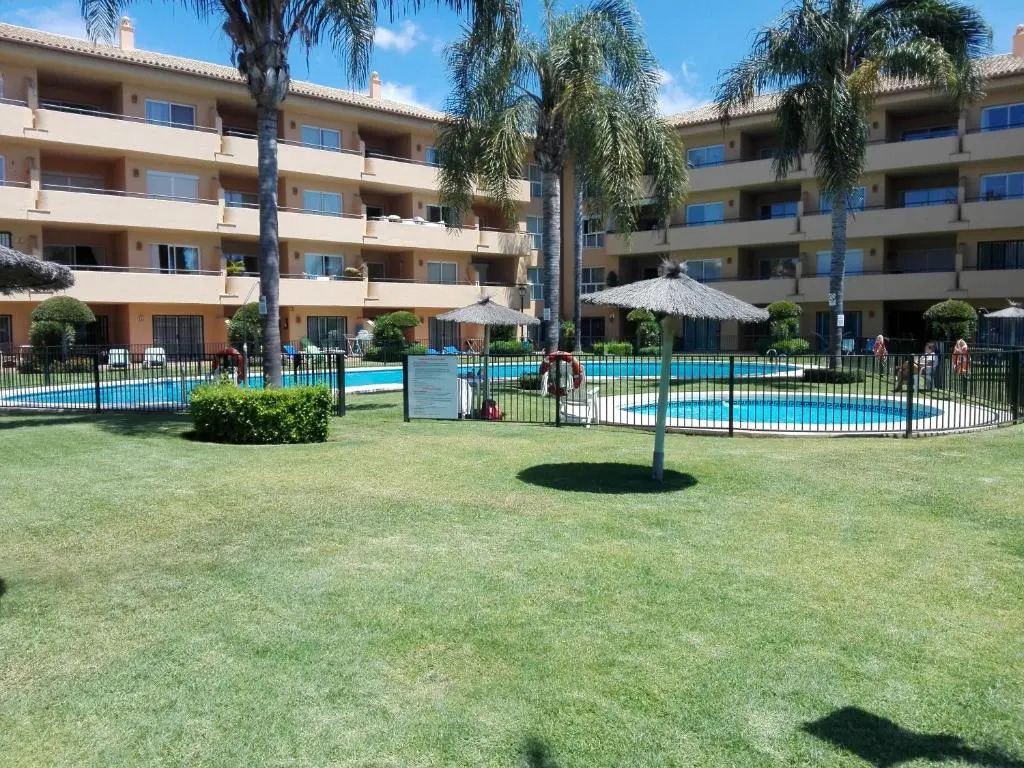 Apartamento en Los Patios de Santa Maria Golf