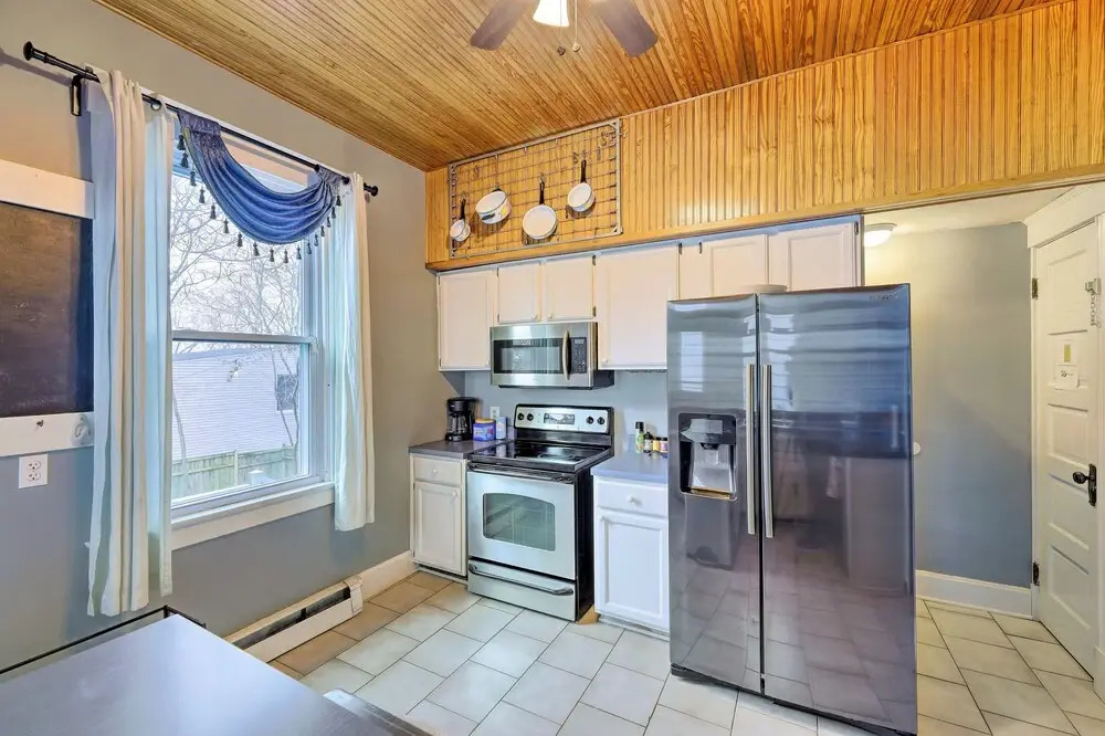 Cincinnati Home w/ Deck & Private Hot Tub