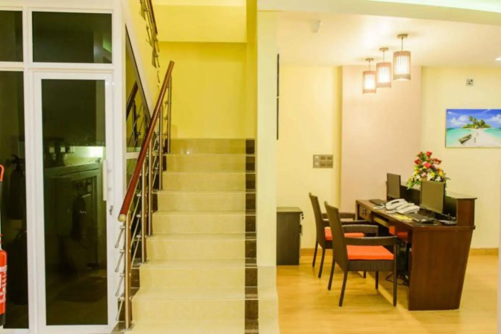 Отель Starry Beach Inn