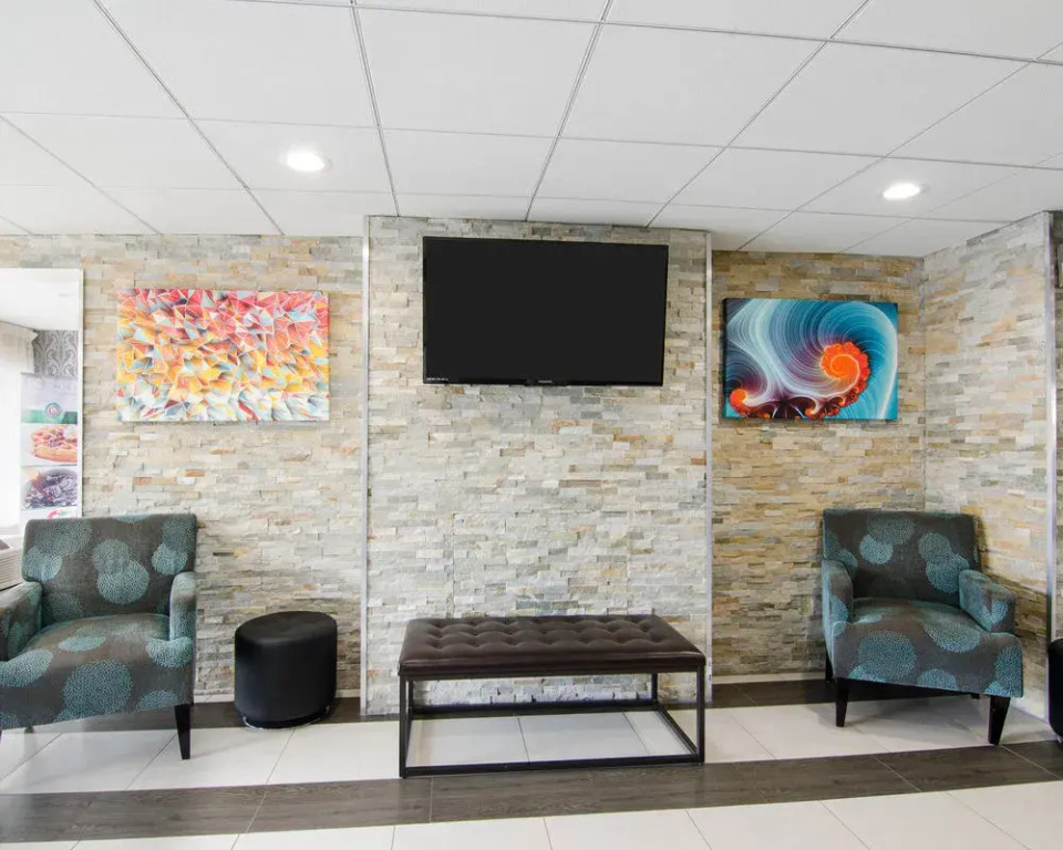 Baymont By Wyndham Charlotte Airport Near Uptown