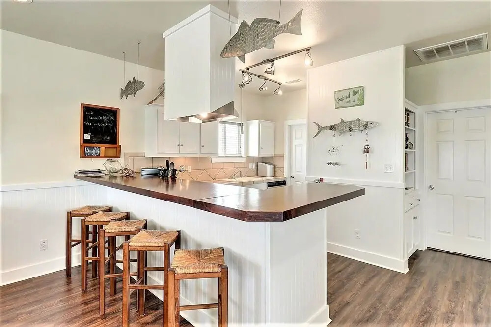 Leave of Absence - 4 Br Home
