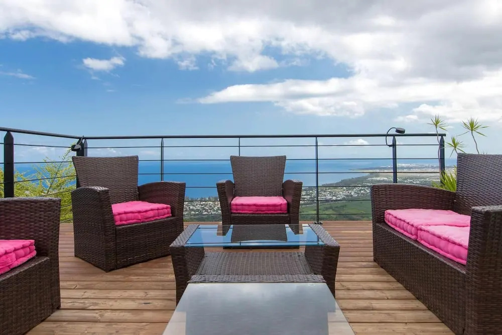 Villa With 5 Bedrooms in Saint-paul, With Wonderful sea View, Private Pool, Furnished Terrace