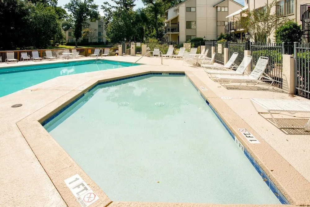 36 Deallyon Ave Condo Unit 120 3 Bedrooms 3.5 Bathrooms Condo