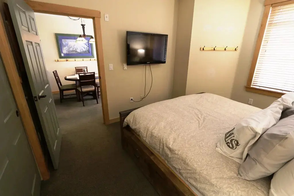 Sunstone #127 Condo