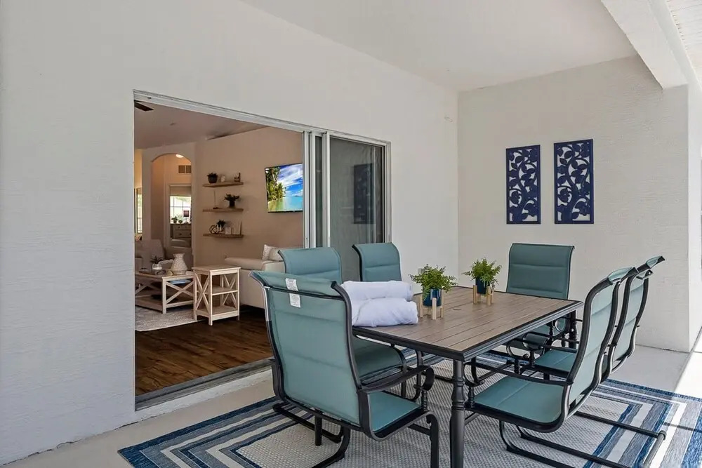 Stunning 4BR Home Fenced Yard Heated Pool