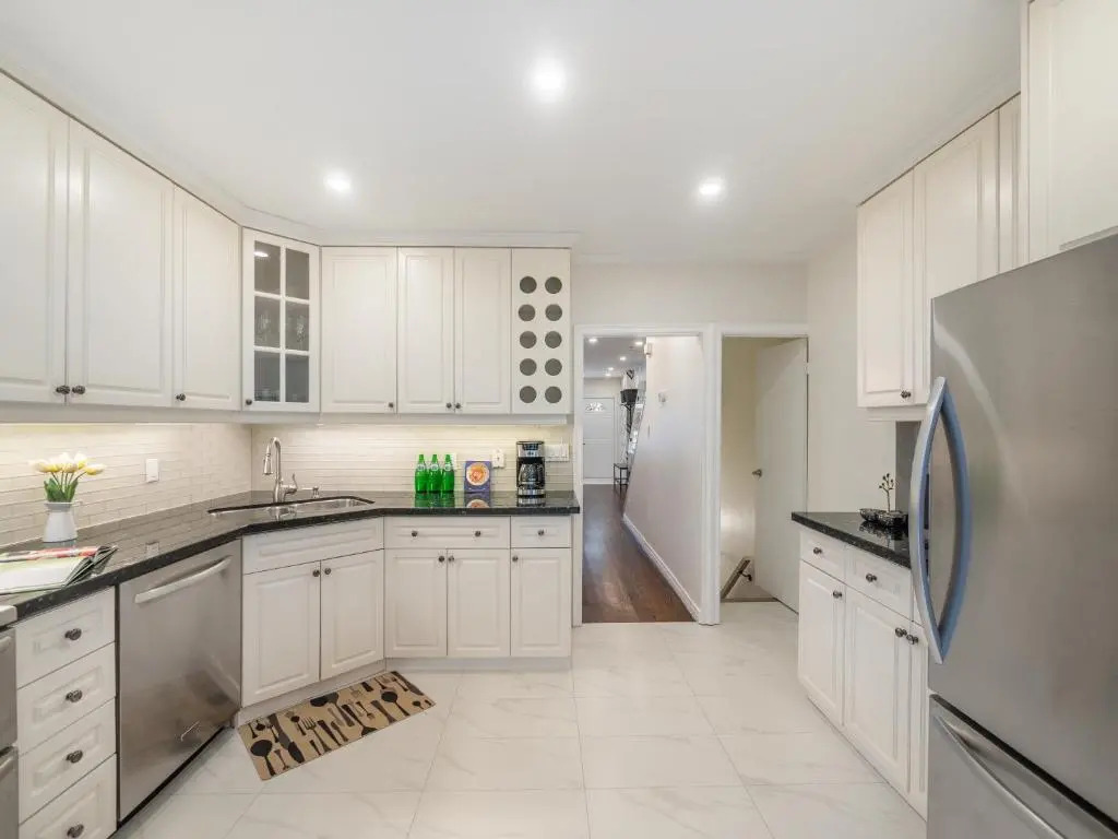 Designer 3Br & 2WR Townhouse
