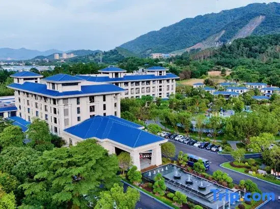 Qingyuan Fogang ShamPoola Squirrel Hotel